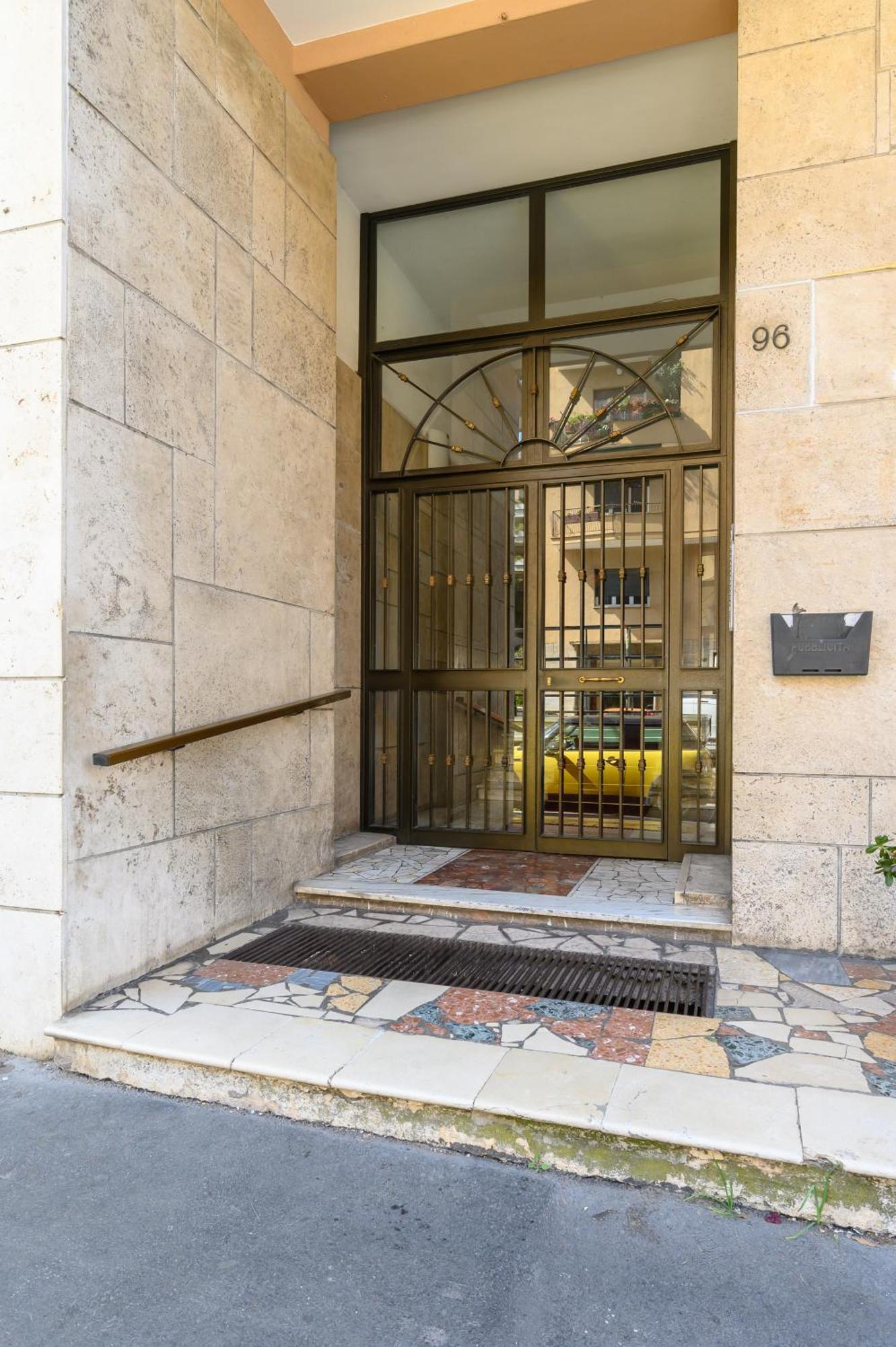 Domus Vatican View - San Pietro Rome Exterior photo
